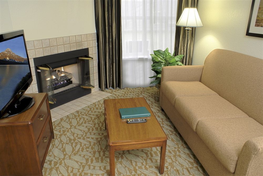 Homewood Suites By Hilton Newark Fremont Exterior foto